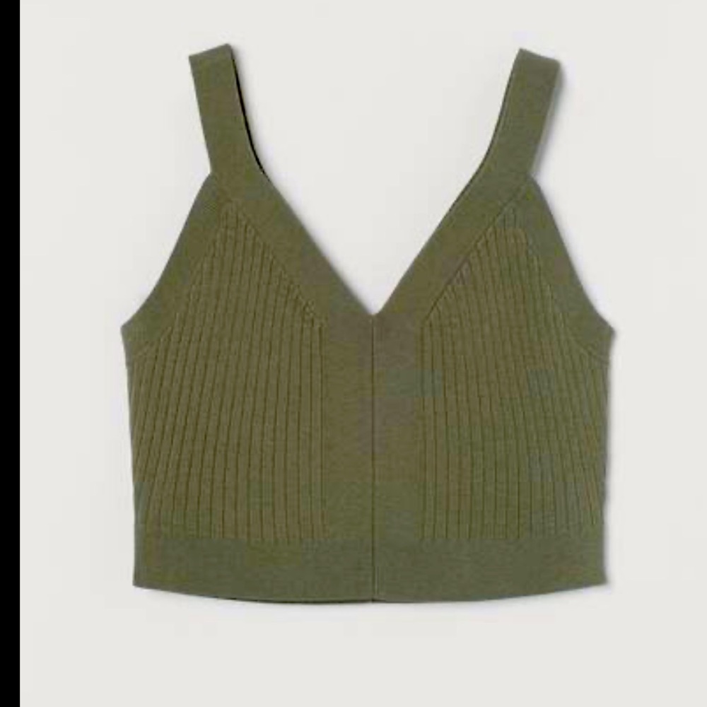 H&M Rib Knit Crop Top - Army Green - Size Small 🌿✨‎